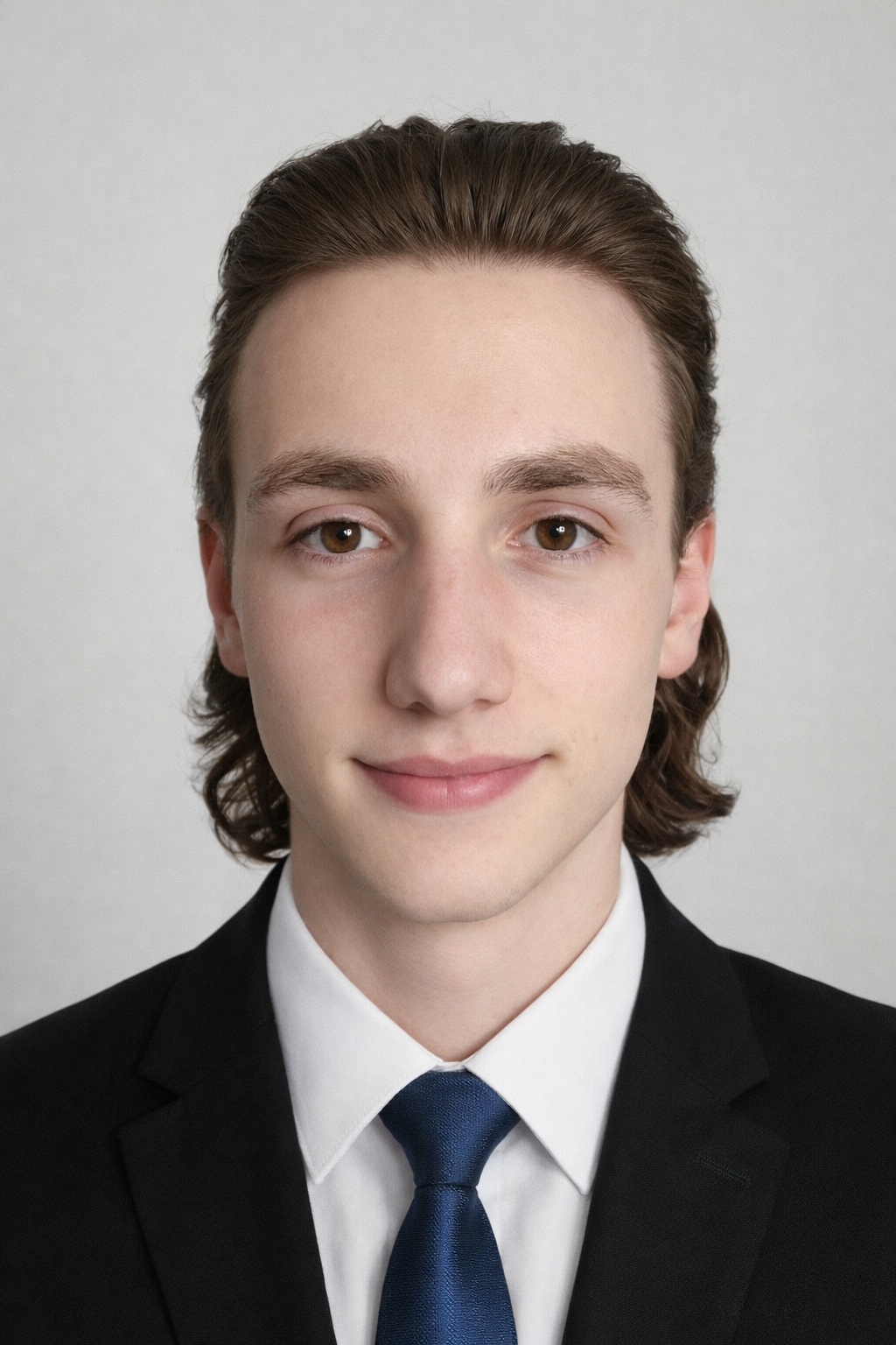 Portrait of Santino Pircher, Software Engineer